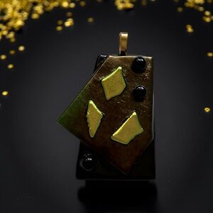 FUSED GLASS PENDANT